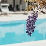 Aquavista - & Poolside Appartement *