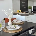 Aquavista - & Poolside Appartement *