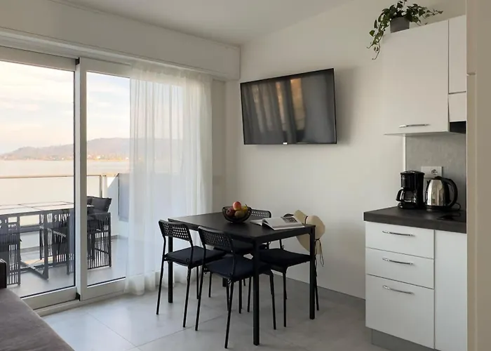 Aquavista - & Poolside Apartamento