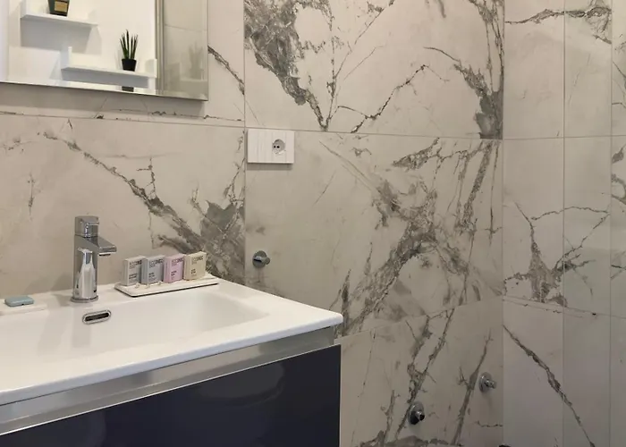 Aquavista - & Poolside * Castelletto sopra Ticino