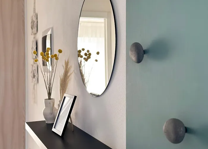 Aquavista - & Poolside