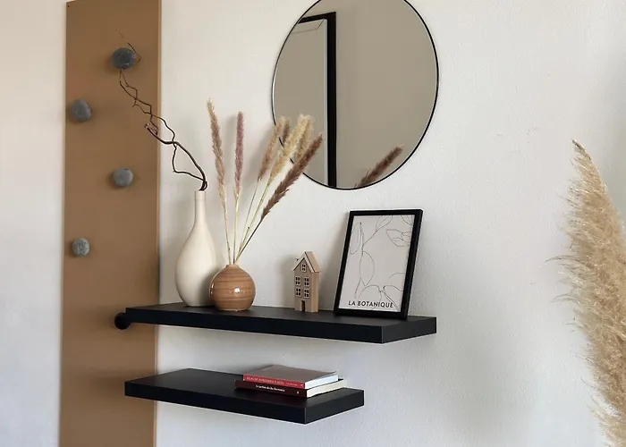 Aquavista - & Poolside