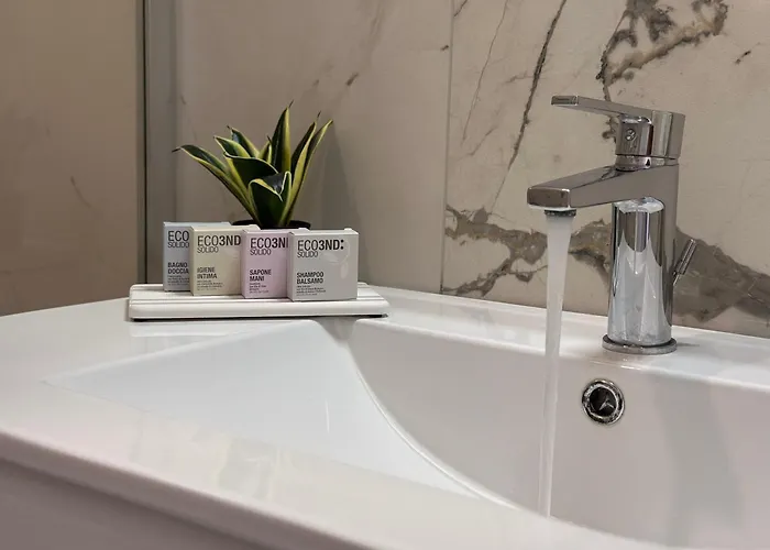 Aquavista - & Poolside * Castelletto sopra Ticino