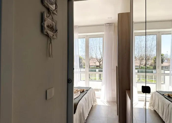 Aquavista - & Poolside * 카스텔레토소프라티시노